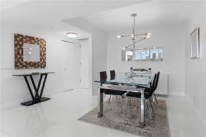 1000 W Island Blvd 812 Aventura, FL 33160 - MLS#A11784213
