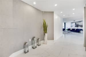 4000 Island Blvd APT 2002, Aventura, FL 33160, Sold 09/04/25
