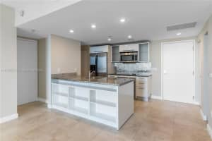 Latitude on the River, 185 SW 7th St APT 4209, Miami, FL 33130, - MLS#A11784252