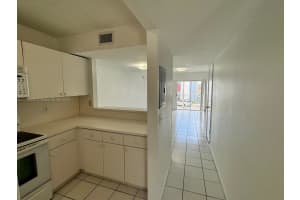2620 W 76th St APT 201, Hialeah, FL 33016, - MLS#A11784325
