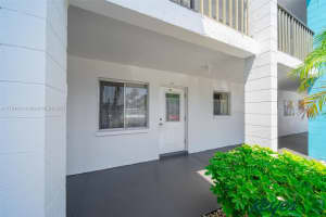 2113 Canal Dr B2, Bradenton, FL 34207, - MLS#A11784434