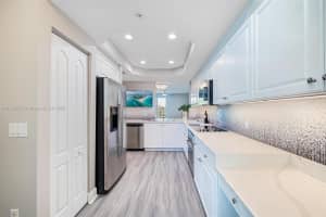 7598 SW 102nd St, Pinecrest, FL 33156, Sold 07/11/25