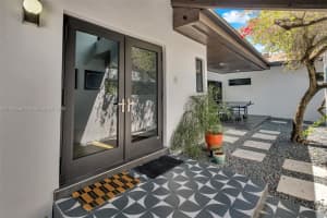 16821 SW 83rd Ave, Palmetto Bay, FL 33157, Sold 05/29/25
