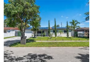 251 N 71st Ave, Hollywood, FL 33024, Sold 06/20/25