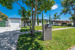 251 N 71st Ave, Hollywood, FL 33024, Sold 06/20/25