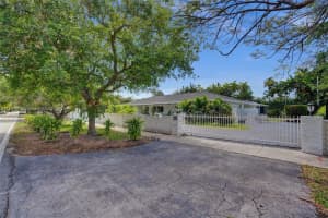 7360 Sw 120th St, Pinecrest