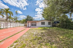 2515 N 66th Ave, Hollywood