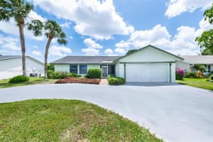 19476 Carolina Cir, Boca Raton