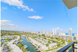 2500 Parkview Dr 2107, Hallandale Beach