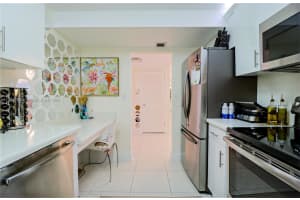 2500 Parkview Dr APT 2107, Hallandale Beach, FL 33009, - MLS#A11784763