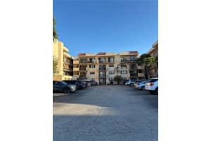 995 SW 84th Ave, Miami, FL 33144, Sold 08/14/25