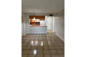 995 SW 84th Ave, Miami, FL 33144, Sold 08/14/25