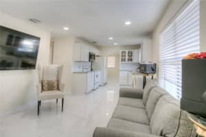 3900 SW 60th Ave, Davie, FL 33314, Sold 05/29/25