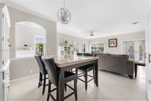 1070 Sw 42nd Ter, Deerfield Beach