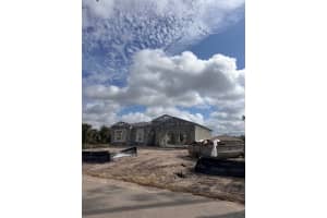 3060 Sean Road Sarasota, FL 34288 Sold 05/19/25