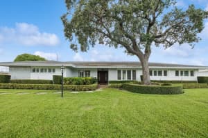 8375 Sw 89th St, Miami