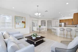 4339 W Whitewater Ave, Weston