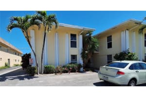 733 Hummingbird Way APT 6, North Palm Beach, FL 33408, Sold 08/20/25