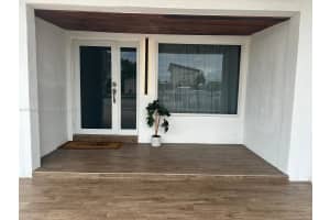 410 W 30th Pl Hialeah, FL 33012 - MLS#A11784992
