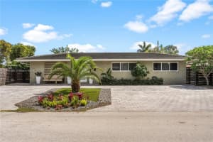 2666 NE 35th Dr, Fort Lauderdale, FL 33308, Sold 08/12/25