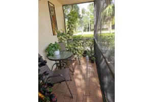 357 Lakeview Dr, Weston, FL 33326, Sold 06/19/25
