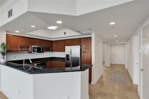 15051 Royal Oaks Ln, North Miami, FL 33181, Sold 04/22/25