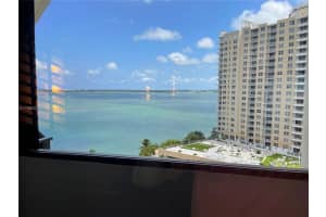 520 Brickell Key Dr A1211, Miami
