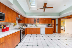 7132 SW 65th Ave, South Miami, FL 33143, Sold 06/20/25