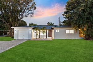 1917 N Swinton Ave, Delray Beach