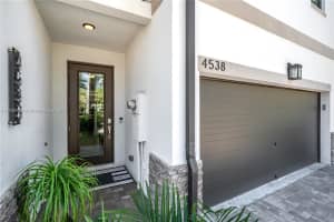 4538 S Aqua Bella Ln, Dania Beach, FL 33312 - MLS#A11785434