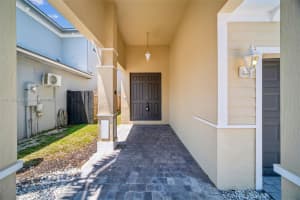 146 Ne 36th Ter Homestead, FL 33033 - MLS#A11785526