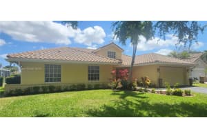 MLS# A11785569, Davie, Florida 33328