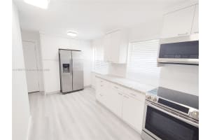 60 Burgundy B 60, Delray Beach, FL 33484 Sold 09/26/25