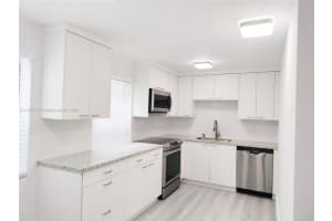 60 Burgundy B 60, Delray Beach, FL 33484 Sold 09/26/25