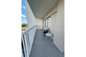 300 Bayview Dr APT 315, Sunny Isles Beach, FL 33160, - MLS#A11785730