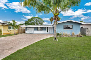 8451 Nw 10th St, Pembroke Pines