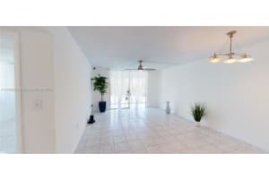 2929 Point East Dr A101, Aventura