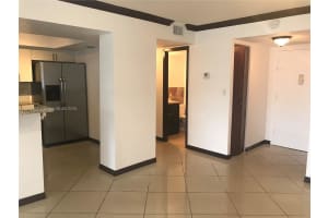 800 Parkview Dr 102 Hallandale Beach, FL 33009 - MLS#A11785882