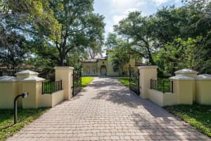 6075 SW 85th Ave, Miami, FL 33143, Sold 07/17/25