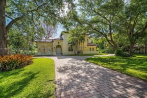 6075 SW 85th Ave, Miami, FL 33143, Sold 07/17/25