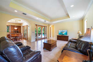 6075 SW 85th Ave, Miami, FL 33143, Sold 07/17/25