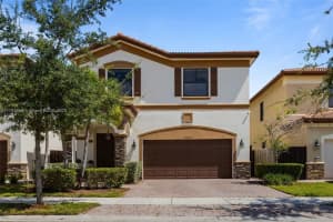 10075 Nw 86th Ter, Doral