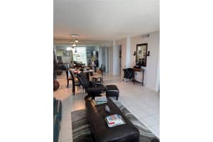 427 Golden Isles Dr APT 11J, Hallandale Beach, FL 33009, - MLS#A11785986