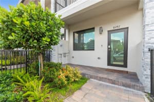 8292 Nw 43 Street Doral, FL 33166 - MLS#A11786013