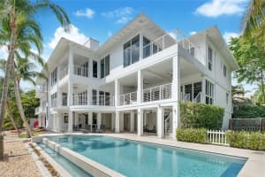 3835 Carole Ct, Miami, FL 33133 - MLS#A11786105