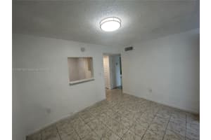 3710 NW 21st St APT 211, Lauderdale Lakes, FL 33311, - MLS#A11786130
