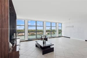 5055 Collins Ave 10j Miami Beach, FL 33140 - MLS#A11786164