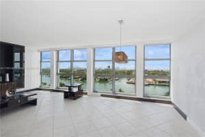 5055 Collins Ave 10j Miami Beach, FL 33140 - MLS#A11786164