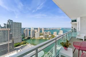 950 Brickell Bay Dr, Miami, FL 33131, Sold 07/10/25