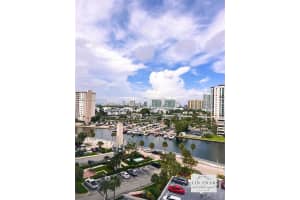 300 Bayview Dr APT 915, Sunny Isles Beach, FL 33160, - MLS#A11786219